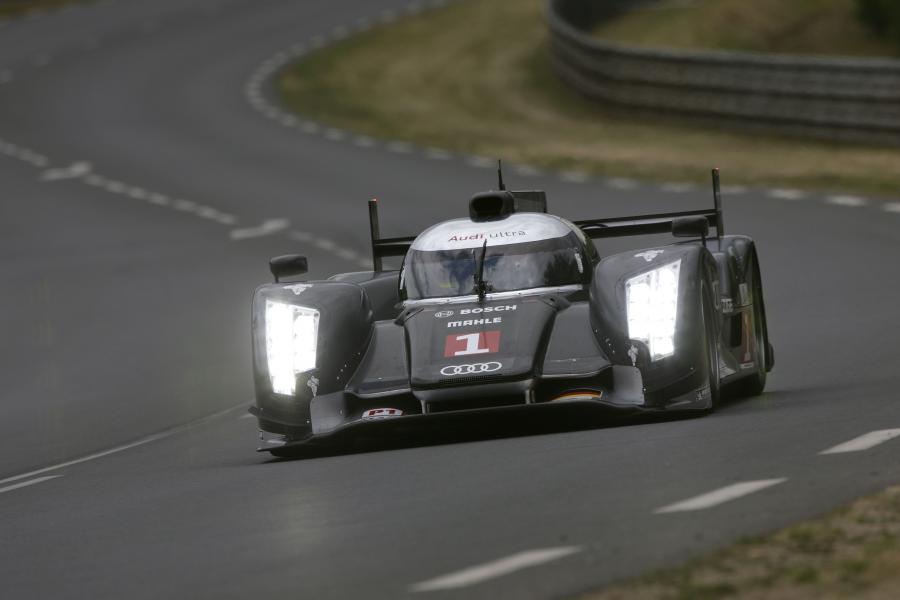  Audi R18 TDI Ultra Le Mans 24hr 2011 года  (фото 61 из 108)